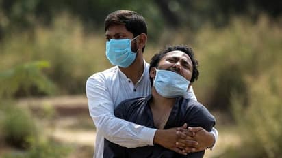 'জলজ্যান্ত লোকটা সকালেও গল্প করল', ভোট দিয়ে বাড়ি ফিরতেই মর্মান্তিক মৃত্যু ভোটারের