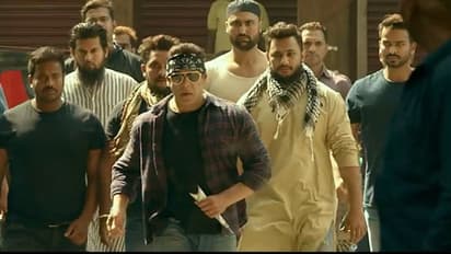 নেট দুনিয়ায় যখন বয়কট ভাইজান, চুপিসাড়ে তখনই  স্বাস্থ্যকর্মীদের খাদ্য সরবরাহে ব্যস্ত সলমন