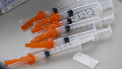 കുറഞ്ഞ നിരക്കിൽ കൊവിഡ് വാക്സീനുകൾ വരുന്നത് തടയാൻ അന്താരാഷ്ട്ര മരുന്നുലോബിയുടെ ഗൂഢാലോചന