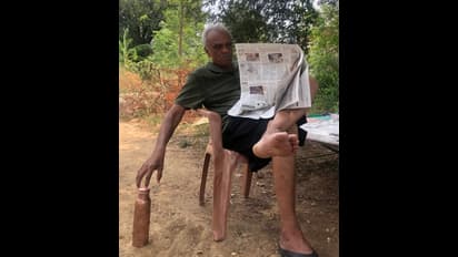 పిక్ ఆఫ్ ద డే : స్వగ్రామంలో సేదతీరుతున్న సీపీఐ నారాయణ..