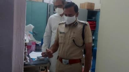 अस्पताल से कोरोना वैक्सीन चुरा ले गया शख्स,फिर लौटाते हुए कहा-सॉरी...पता नहीं था कि ये कोरोना की दवाई है
