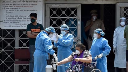 ఇండియాలో ఆగని కరోనా ఉధృతి: 24 గంటల వ్యవధిలో 3.49 లక్షల కేసులు, రికార్డుస్థాయిలో మరణాలు