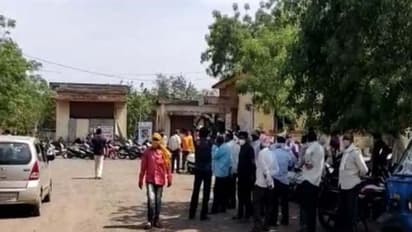 शराब नहीं मिली तो 8 मजदूरों ने पी लिया सैनिटाइजर, अब तक 7 की मौत