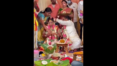 'மெர்சல்' பட கலைஞருக்கு கோலாகலமாக நடந்த திருமணம்..! கீர்த்தி சுரேஷ் - வரலட்சுமி நேரில் வாழ்த்து..!