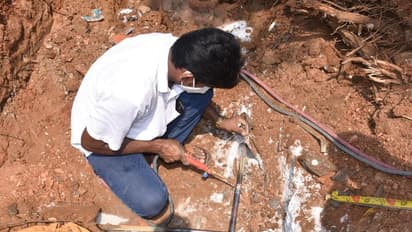 ఐసియూలో 15మంది కోవిడ్ పేషెంట్స్... నిలిచిపోయిన ఆక్సిజన్ సరఫరా...