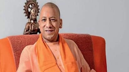 कोरोना संक्रमित कर्मचारी को 28 दिन पेड लीव, दुकान बंद होने पर भी देनी होगी कमर्चारियों को मजदूरी