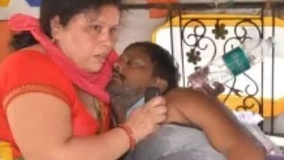 கடவுளே இது மாதிரி நிலைமை யாருக்கும் வரக்கூடாது.. வாய் மூலம் ஆக்சிஜன் அளித்து கணவரை காப்பாற்ற போராடிய மனைவி.!