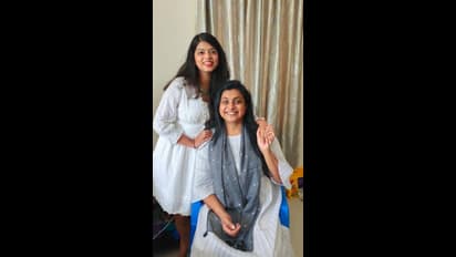 அறுவை சிகிச்சைக்கு பின் மகளுடன் நடிகை ரோஜா வெளியிட்ட புகைப்படங்கள்..!