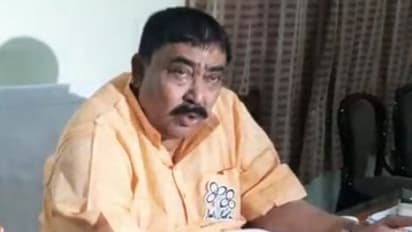 অনেকটাই 'চাঙ্গা' অনুব্রত মণ্ডল, স্বাস্থ্য পরীক্ষার পর নিজাম প্যালেসে ফিরলেন তৃণমূল নেতা