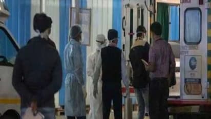 সরকারি হাসপাতালে দালালচক্রের রমরমা, সরব খোদ টাউন তৃণমূল সভাপতিই