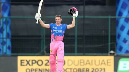 #RRvsSRH ஜோஸ் பட்லரின் காட்டடி சதத்தால் 20 ஓவரில் 220 ரன்களை குவித்த ராஜஸ்தான்..! சன்ரைசர்ஸுக்கு இமாலய இலக்கு