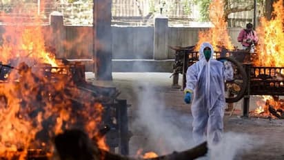 ஆக்சிஜனுக்கும், தடுப்பூசிகளுக்கும் ஏற்பட்டுள்ள தட்டுப்பாட்டை போக்க நடவடிக்கை தேவை. மருத்துவர்கள் சங்கம்.