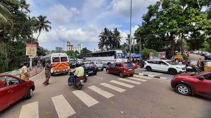 പുതുവത്സരാഘോഷം; റോഡിൽ പരിധി ലംഘിച്ചാൽ പണി കിട്ടും, ഇന്നും നാളെയും വാഹന പരിശോധന, നിർദ്ദേശം നൽകി ജില്ലാ ആർ.ടി.ഒ