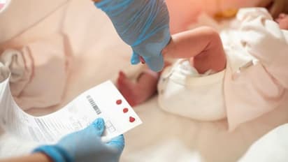 ಪುಟ್ಟ ಮಗುವಿನ ಜೀವ ಉಳಿಸಲು 18 ಕೋಟಿ ಕ್ರೌಡ್ ಫಂಡಿಂಗ್!