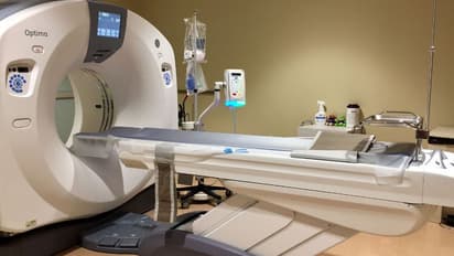 एक सीटी स्कैन मतलब 400 बार चेस्ट का एक्स रे कराना, जानिए किस कंडीशन में लेना चाहिए स्टेरॉयड?