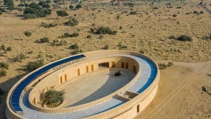 থর মরুভূমির মাঝে আছে ডায়নার সোনার কেল্লার স্কুল, ঘুরে দেখুন