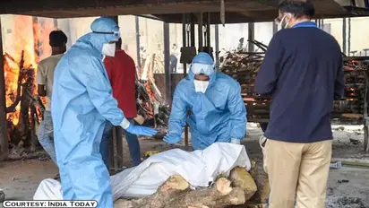 Delhi cop assists people with cremation, defers own daughter’s wedding as it’s not time for celebration