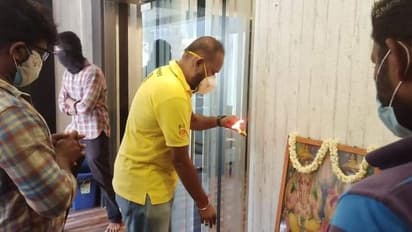 'மாநாடு' படப்பிடிப்பு முடிந்த கையேடு பரபரப்பாக நடக்கும் அடுத்த கட்ட வேலை! லேட்டஸ்ட் அப்டேட்..!