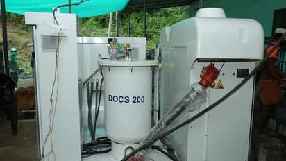 ఆక్సిజన్పై ఏపీ సర్కార్ ఫోకస్.. ప్లాంట్ల నిర్మాణానికి భారీగా నిధులు, ప్రత్యేకాధికారి నియామకం