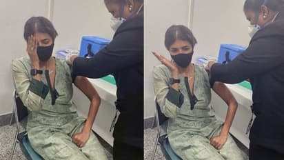 వ్యాక్సిన్‌ వేయించుకున్న మంచు లక్ష్మీ.. నెటిజన్లు దారుణంగా ట్రోలింగ్‌.. కారణం ఇది?