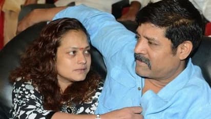 డబ్బుల కట్టలపై పడుకున్న హీరోయిన్, మరణం మాత్రం ఒక అనాథలా! డిస్కో శాంతి బయటపెట్టిన నిజాలు!