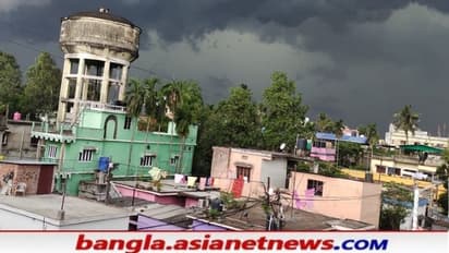 রবিবার সাতসকালেই ধেয়ে এল কালবৈশাখী রায়গঞ্জে,  মুহূর্তেই ঝাপ ফেলল দোকানীরা, দেখুন ছবি