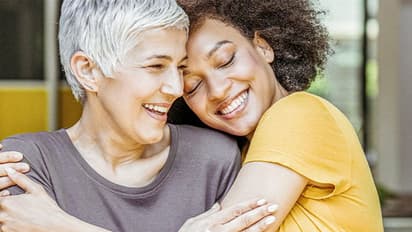 Happy Mothers Day : ಈ ದಿನ ಹೆತ್ತ ತಾಯಿ ಮರೆಯಬೇಡಿ