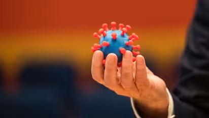 వణికిస్తున్న వియత్నాం వేరియంట్ : హైబ్రీడ్ రకం గురించి ఎందుకు భయపడాలంటే...