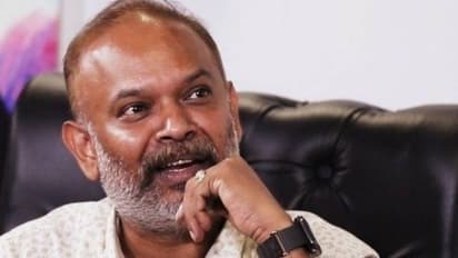 இயக்குனர் வெங்கட் பிரபு தாயார் மரணம்..! கண்ணீரில் மூழ்கிய குடும்பத்தினர்!