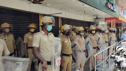 2 மணி நேரமாக நீடிக்கும் போட்டி... அதிமுக அலுவலகம் முன்பு போலீசார் குவிப்பு... பரப்பு வீடியோ...!