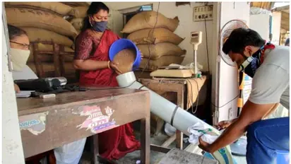 ಪಡಿತರ ಅಂಗಡಿ ವಾರವಿಡೀ ತೆರೆದಿಡಿ, ಅವಧಿಯೂ ವಿಸ್ತರಿಸಿ: ಕೇಂದ್ರದ ಸೂಚನೆ