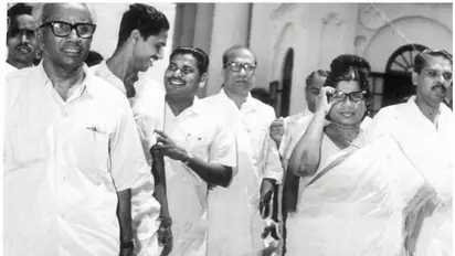 കരയാത്ത ഗൗരി, തളരാത്ത ഗൗരി, കലികൊണ്ടു നിന്നാൽ അവൾ ഭദ്രകാളി