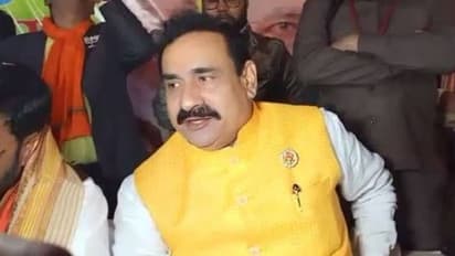 कोरोना पर राजनीति: MP के गृहमंत्री का विवादित बयान-'कांग्रेस शासित प्रदेशों से देश में फैला कोविड'