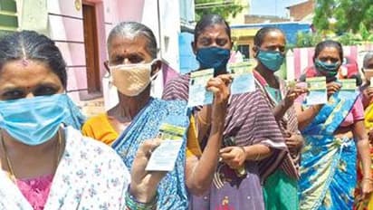 ரேஷன் கார்டுதாரர்களுக்கு 'குட் நியூஸ்'... தமிழக அரசு வெளியிட்ட அதிரடி அறிவிப்பு !