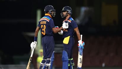 ഇന്ത്യയുടെ ലങ്കൻ പര്യടനം, ക്യാപ്റ്റനാവാൻ ധവാനും പാണ്ഡ്യയും