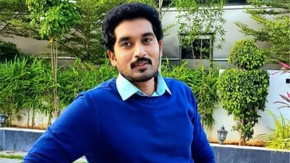 లేపేస్తాం, చెప్పులు దండ వేస్తామన్నారు: కార్తీకదీపం సీరియల్ డాక్టర్ బాబు