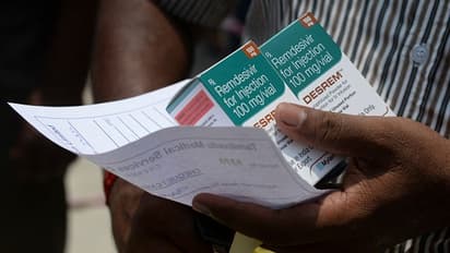 #BREAKING பொதுமக்களுக்கு குட்நியூஸ்.. தமிழகத்தில் தனியார் மருத்துவமனைகளிலும் ரெம்டெசிவிர் மருந்து விநியோகம்.!