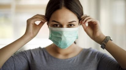 Mask Fashion: ಮೆಡಿಕಲ್ ಮಾಸ್ಕ್ ಧರಿಸೋರೇ ಹೆಚ್ಚು ಆಕರ್ಷಕವಂತೆ!