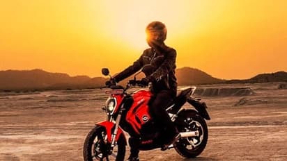 ബുക്കിംഗ് വീണ്ടും തുടങ്ങാന്‍ റിവോൾട്ട്