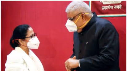 ಬಂಗಾಳ ರಾಜ್ಯಪಾಲರ ಬದಲಾಯಿಸಿ; ಪ್ರಧಾನಿ ಮೋದಿ, ರಾಷ್ಟ್ರಪತಿಗೆ ಮಮತಾ ಪತ್ರ!