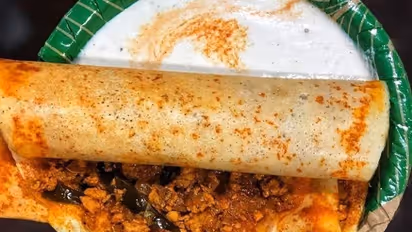 ಶ್ರೀನಾಥ್‌ ದೋಸೆ ಕಾರ್ನರ್‌ ಎಂದು ಹೆಸರಿಟ್ಟ ಮುಸ್ಲಿಂ ವ್ಯಕ್ತಿಗೆ ಬೆದರಿಕೆ!