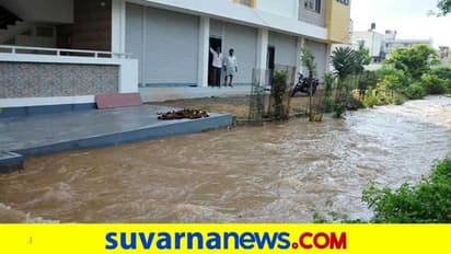 ರಾಣಿಬೆನ್ನೂರಲ್ಲಿ ಕುಂಭದ್ರೋಣ ಮಳೆಗೆ ಅನಾಹುತ ಸೃಷ್ಟಿ