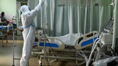 ಬಾಗಲಕೋಟೆಯಲ್ಲಿ ಒಂದೇ ದಿನ ಐವರಿಗೆ ಬ್ಲ್ಯಾಕ್ ಫಂಗಸ್: ಹೆಚ್ಚಿದ ಆತಂಕ..!