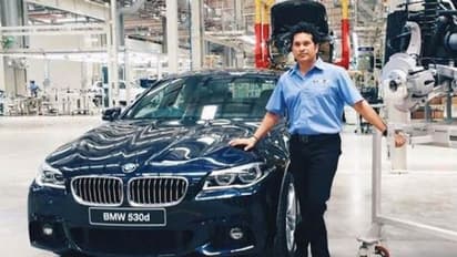 సచిన్ టెండూల్కర్ గ్యారేజీలోకి మరోకొత్త కారు.. ఈ ఎక్స్ క్లుసివ్ కస్టమైజ్ కార్ ధర, సౌకర్యాలు తెలుసా..