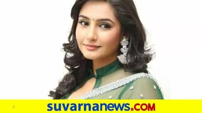 ವ್ಯಾಕ್ಸಿನ್ ಪಡೆಯುವ ಮುನ್ನ ರಕ್ತದಾನ ಮಾಡಿದ ಸ್ಯಾಂಡಲ್ವುಡ್ ನಟಿ ರಾಗಿಣಿ!