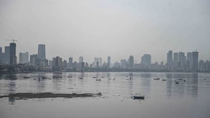 ತೌಕ್ಟೆ ಚಂಡಮಾರುತ ಹಿನ್ನೆಲೆ ಮುಂಬೈನಲ್ಲಿ ಆರೆಂಜ್ ಅಲರ್ಟ್, ಲಸಿಕೆ ಅಭಿಯಾನಕ್ಕೆ ಬ್ರೇಕ್!