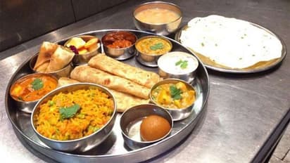 కోవిడ్ టీకా ఆహార నియమాలు : ఖాళీ కడుపుతో వ్యాక్సిన్ వేసుకుంటే ఏమవుతుందో తెలుసా??