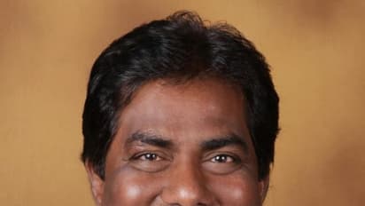 மதுரைக்கு தேவையாக ஆக்சிஜன் விநியோகிக்க தனியார் ஆலைகளுக்கு கோரிக்கை. சுற்றிச் சுழலும் அமைச்சர்கள்.