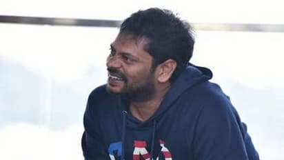 ఐసీయు దొరక్క తల్లిని పోగొట్టుకున్న మెగా డైరక్టర్!!