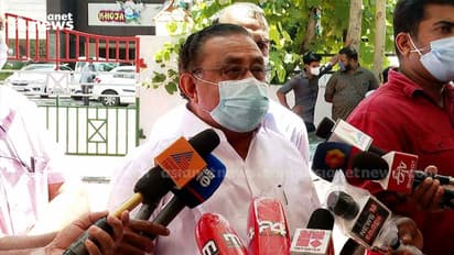 സത്യപ്രതിജ്ഞാ മാമാങ്കം നടത്തുന്നത് ശരിയല്ല, ചടങ്ങിൽ പങ്കെടുക്കില്ലെന്ന് യുഡിഎഫ്